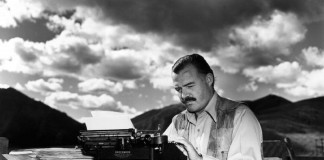 Ernest Hemingway fala de sua busca “pela palavra certa”