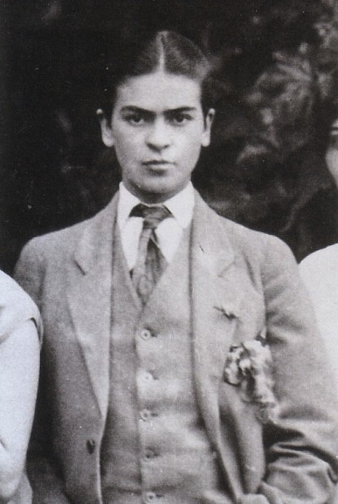 portalraizes.com - Fotos raras de Frida Kahlo tiradas por seu pai