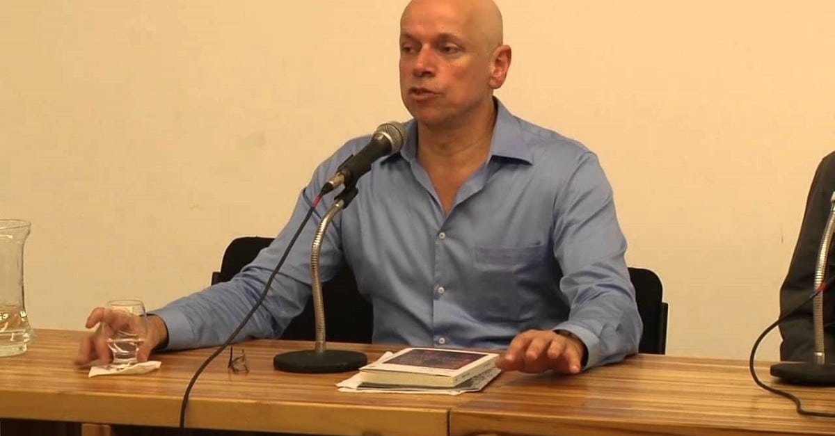 fe8bfc1b99c9ede76699e9aaec65452f