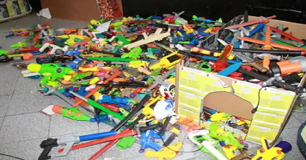 15/04 Dia do Desarmamento Infantil: Um milhão de crianças canta pela paz portalraizes.com - 15/04 Dia do Desarmamento Infantil: Um milhão de crianças canta pela paz