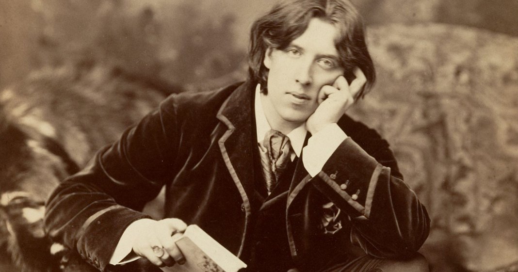 “Escolho meus amigos pela pupila” – Oscar Wilde