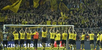 “Você nunca caminhará sozinho” – A música foi cantada por 81 mil torcedores do Borussia Dortmund