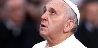 “É melhor viver como ateu do que ir à igreja e odiar os outros” – Papa Francisco