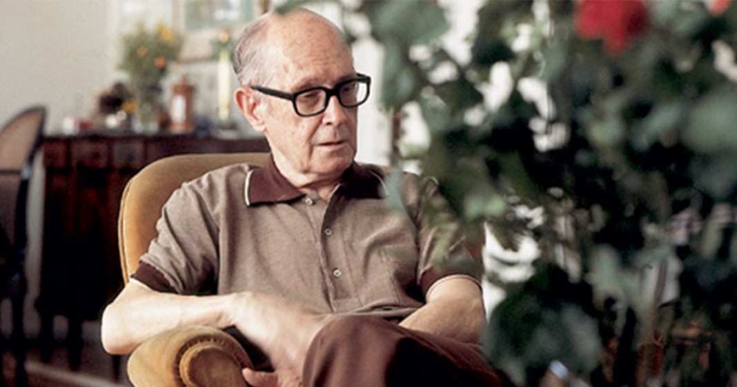 Aforismos desaforados de Carlos Drummond de Andrade