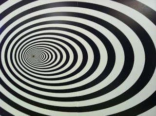 portalraizes.com - Escher ('relativamente louco') e o seu universo impossível