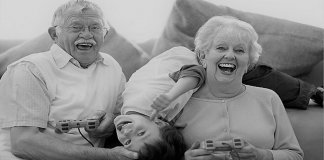 Crianças precisam conviver com os avós para serem felizes, estudo conclui