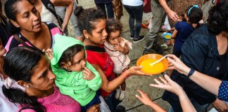 Fome no mundo: 1 em cada 4 pessoas sem acesso a comida é criança