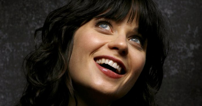 thankful-zooey-deschanel-desktop-background