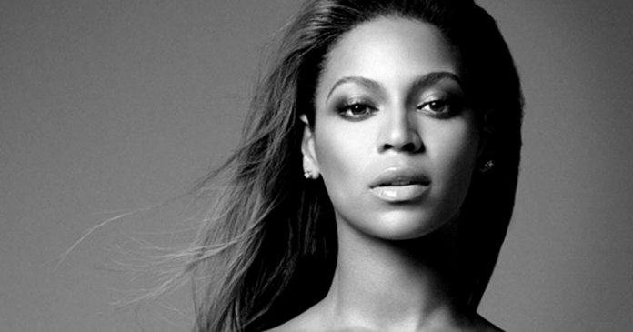 beauty-beyonce-beyonce-knowles-black-and-white-celebrity-eye-Favim