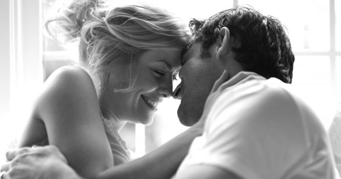 image_of_couple_on_good_morning