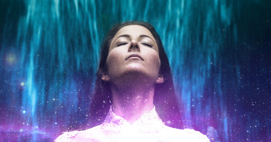 Maturidade espiritual é quando você aprende a calar, a se afastar, não se queixa e agradece pelo que tem
