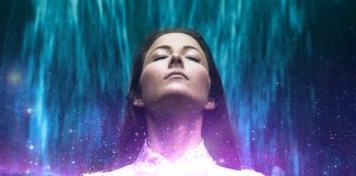 Maturidade espiritual é quando você aprende a calar, a se afastar, não se queixa e agradece pelo que tem