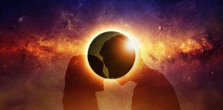 O último de três eclipses, veja o que significa para cada signo no amor