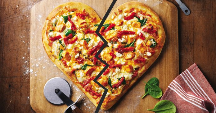 romantic-pizza-love-who-loves-you-ways-to-say-I-love-you