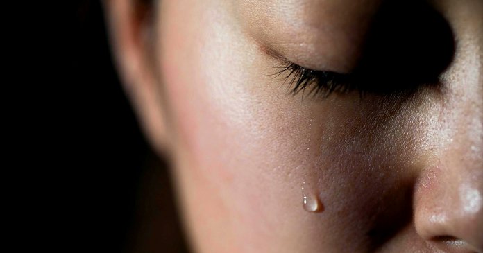 getty-sorrow-tear-58b9d4c35f9b58af5ca958a3