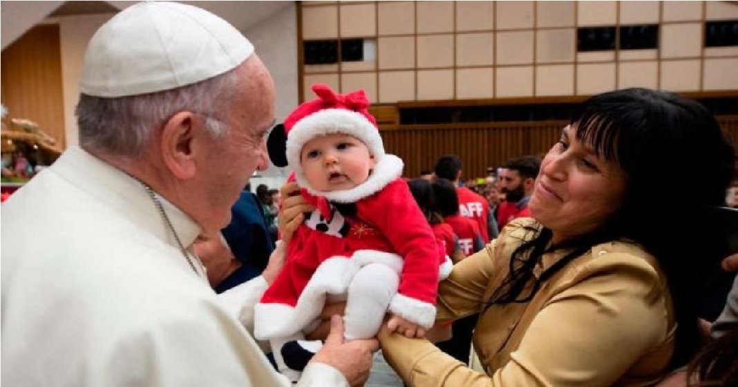 “Não existe mãe solteira, mãe não é estado civil”-  Papa Francisco