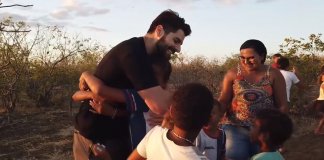 DJ Alok faz a diferença no sertão da Bahia ajudando pessoas carentes