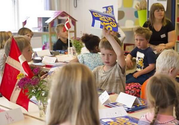 portalraizes.com - Escolas na Dinamarca ensinam empatia a estudantes de 6 a 16 anos