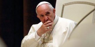 Papa Francisco diz que fez psicanálise para “esclarecer algumas coisas”