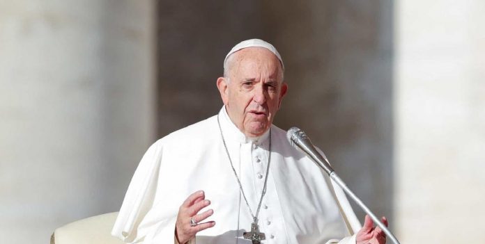 papa francisco pede desculpas