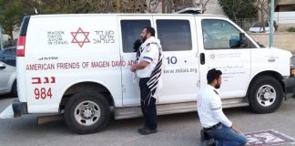 Paramédicos judeu e muçulmano rezam juntos em Israel e foto viraliza