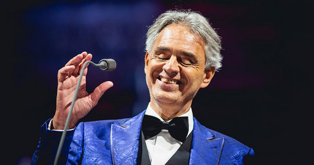 Domingo de Páscoa: live de Andrea Bocelli será transmitida da catedral de Milão