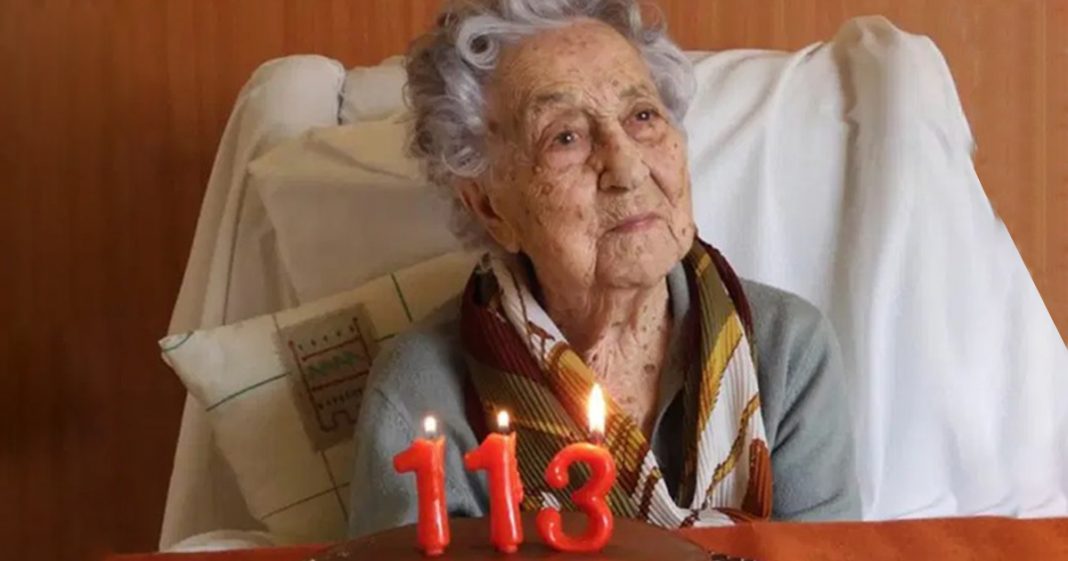 Ela comemorou o aniversário de 113 anos e venceu a covid-19