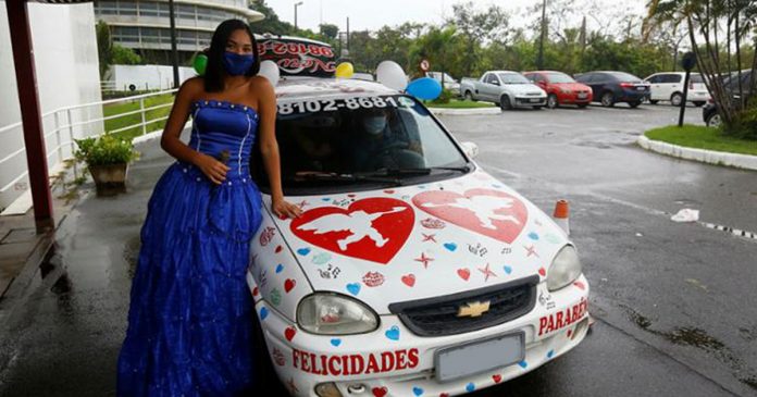 750_negocios-isolamento-carros-de-mensagens_2020530165818645