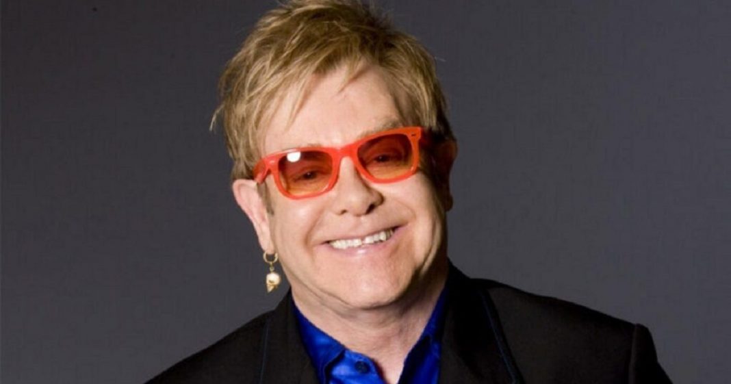 Elton John celebra 30 anos de ‘Só Por Hoje ficarei limpo e sereno’