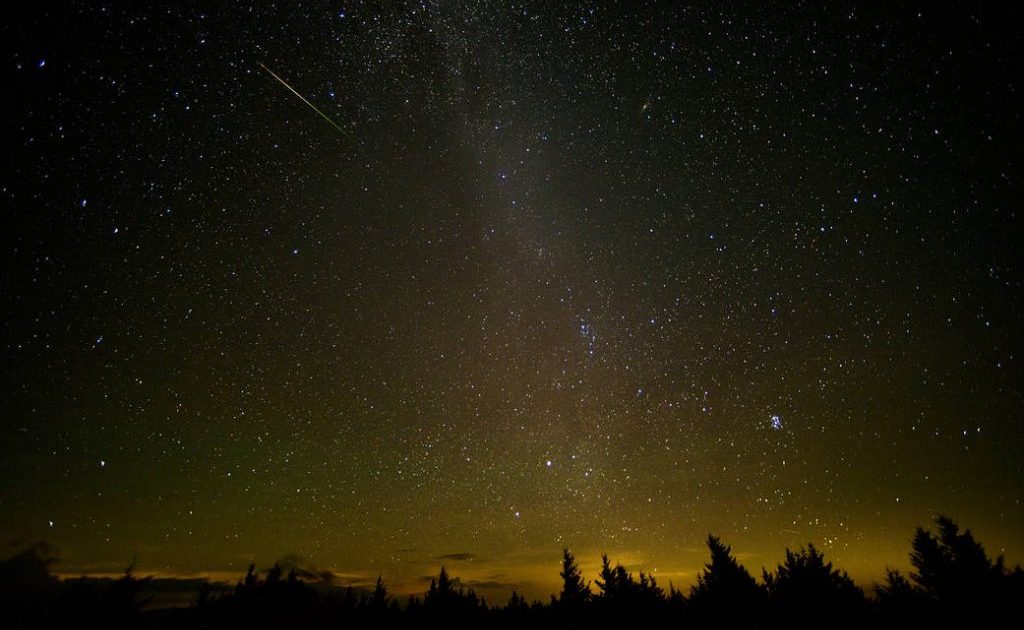 portalraizes.com - Hoje! Faça seu pedido: Maior pico de chuva de estrelas cadentes do ano!