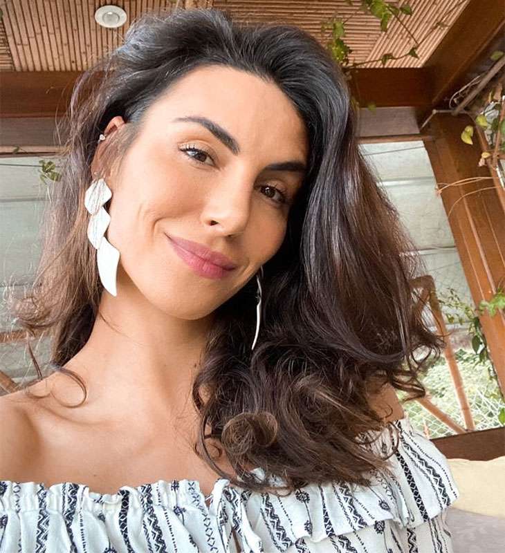 portalraizes.com - 20 Famosas que assumiram o cabelo branco