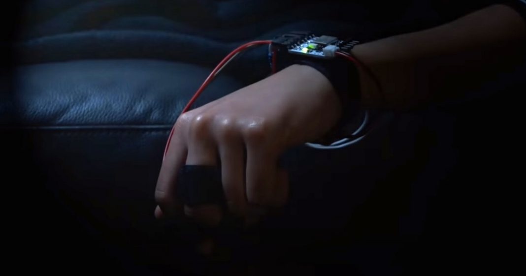 Pesquisadores desenvolvem pulseira que permite que as pessoas controlem seus sonhos