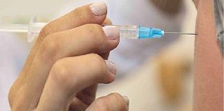 A vacina de Oxford com AstraZeneca faz o que promete, diz pesquisa