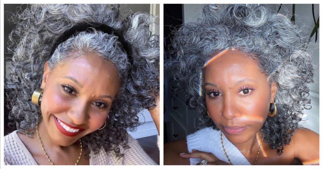 Influenciadora de 42 anos inspira mulheres a assumirem seus grisalhos