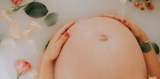 Alerta covid para recorde de mortes de grávidas e de mães de recém-nascidos