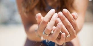 10 maneiras de PARAR de depender dos outros para se sentir feliz