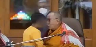 A divinização de homens e o beijo imperdoável que Dalai Lama pediu para uma criança