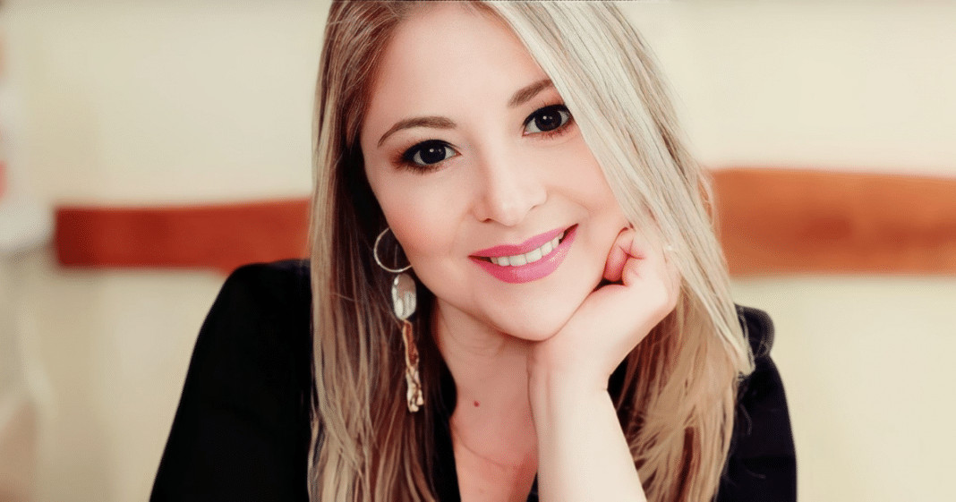 “Encerrar um Ciclo é Deixar ir o Eu que Já Não te Sustenta” – Soraya Aragão