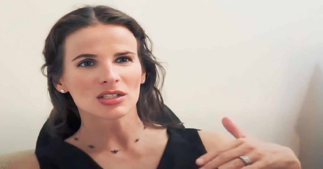 “Pais que sabem que aprendizagem não é distração, não permitem que a internet se torne brinquedo de criança”
