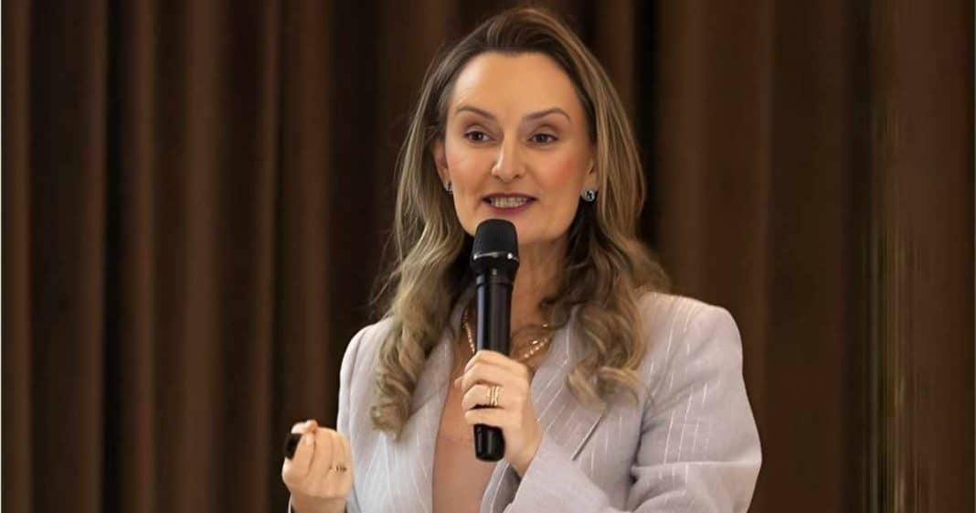“Em tempos de redes sociais, olhar nos olhos ainda é a conexão mais eficaz”