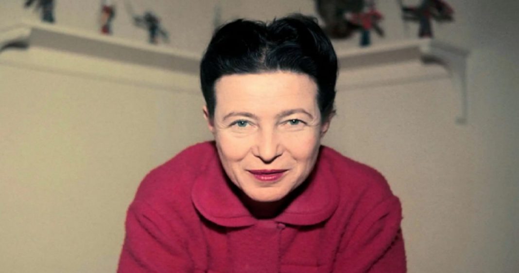 “Um dia o amor será para a mulher o que é para o homem: uma fonte de vida e não um perigo mortal” – Simone de Beauvoir