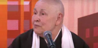 “Mudar dá trabalho, mas permanecer onde nos machuca é tortura”