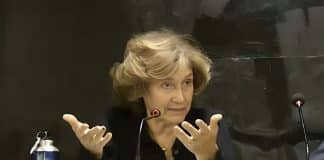 Educar é, ao mesmo tempo, ensinar a lidar com frustrações e limites, sem jamais apagar o desejo de crescer