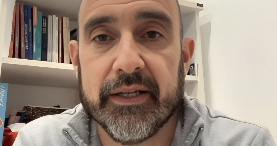 O Homem Afeminado X Hétero Top: A masculinidade predominante que não suporta ser questionada
