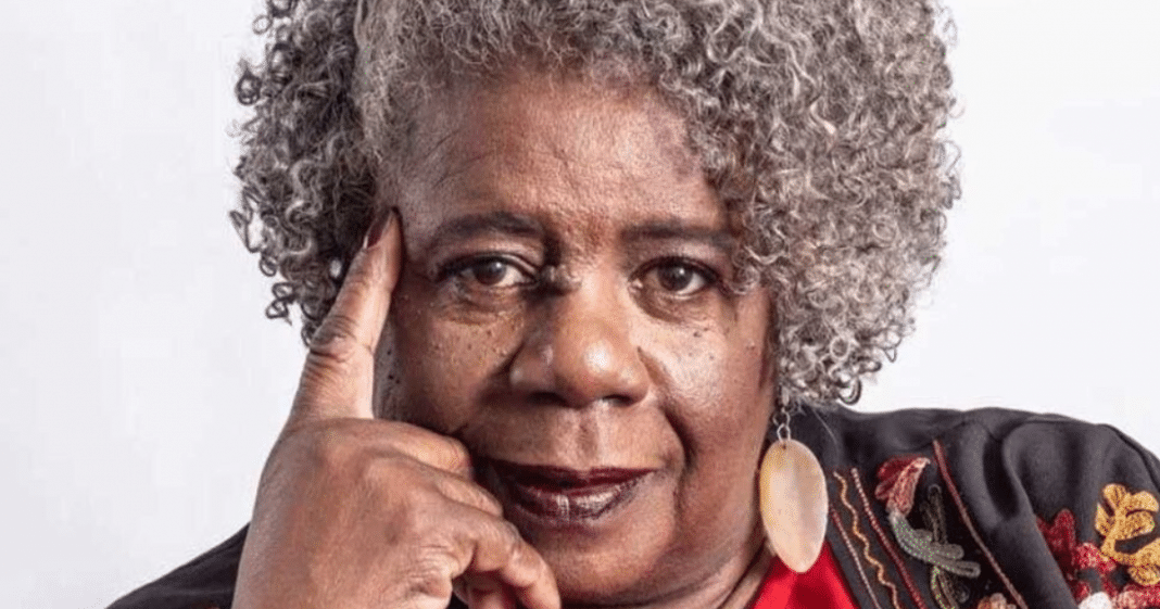 O homem negro não se encaixa no modelo de masculinidade patriarcal do homem branco, mas também ainda não construiu o seu próprio modelo