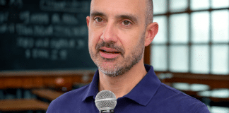 Não é com o crime que a violência contra a mulher começa: é na cultura , na maneira como nos educamos