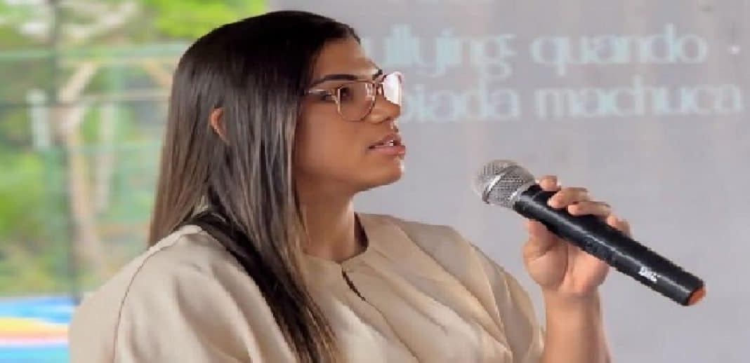 A forma como se educa a criança hoje revela o projeto adulto que se deseja finalizar